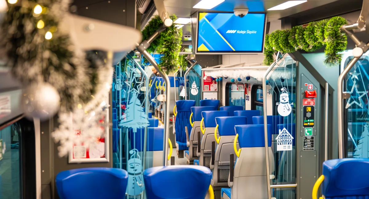 Życie miasta, Świąteczna niespodzianka Kolei Śląskich - zdjęcie, fotografia