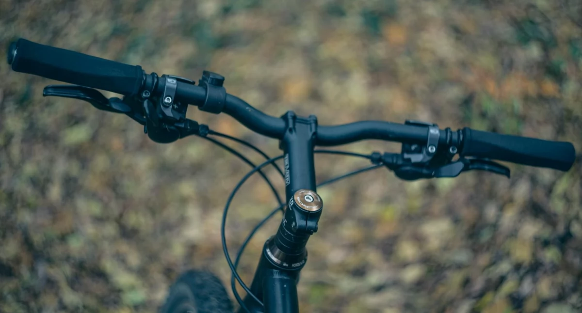 Informator / Materiały zewnętrzne , hardtail suspension wybrać - zdjęcie, fotografia