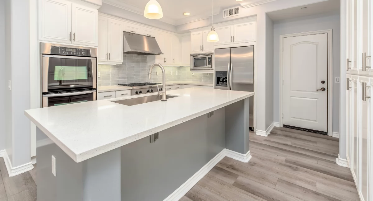 Informator / Materiały zewnętrzne , wybrać sprzęt kuchni - zdjęcie, fotografia