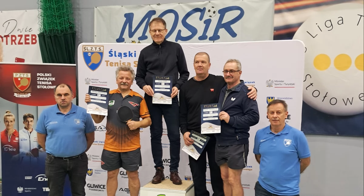 Sporty inne, Ciężkowianka turnieju weteranów - zdjęcie, fotografia