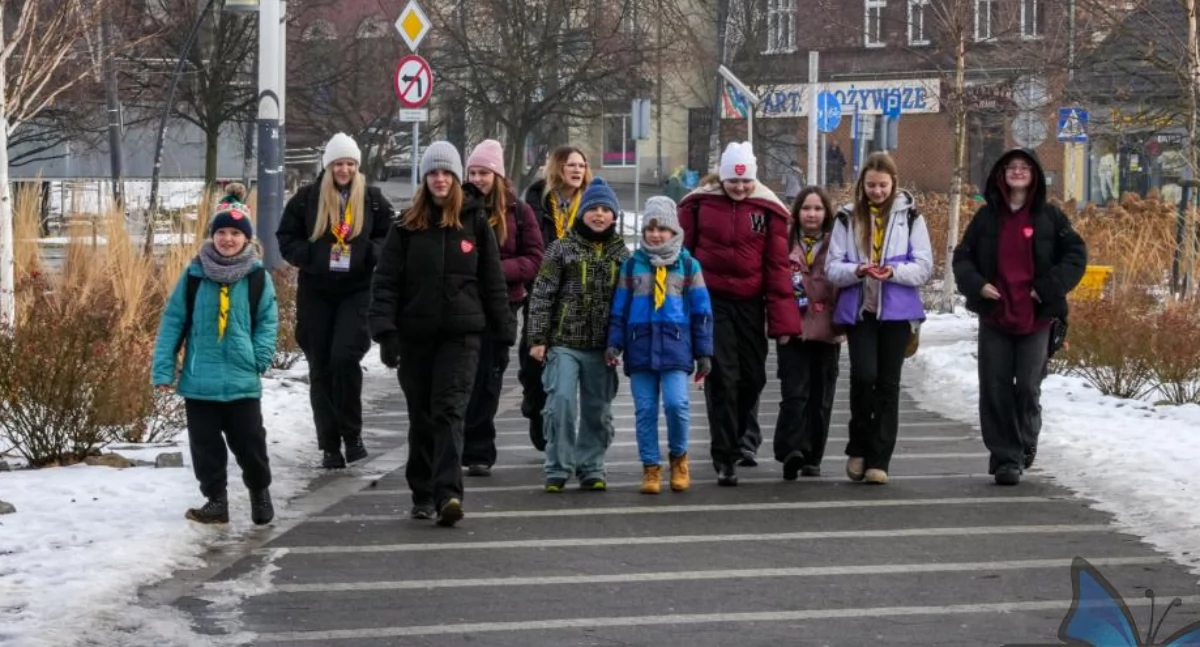 Wolontariusze podczas 34. Finału WOŚP w Jaworznie