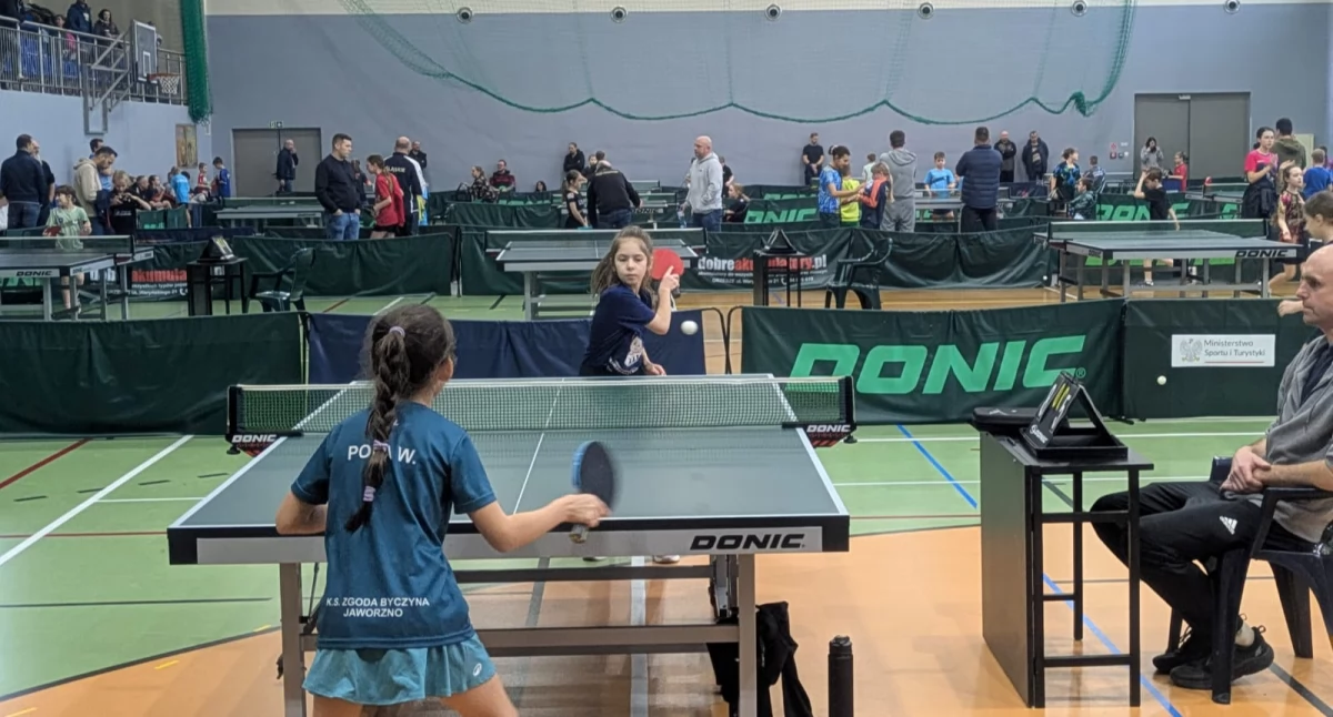 Życie miasta, Sukces tenisistów stołowych Zgoda Byczyna wojewódzkim turnieju - zdjęcie, fotografia