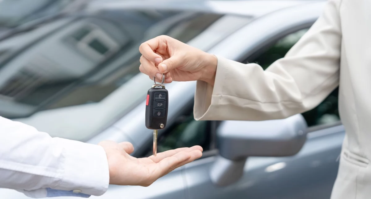 Informator / Materiały zewnętrzne , Krótko długoterminowy wynajem dostawczego wybrać - zdjęcie, fotografia