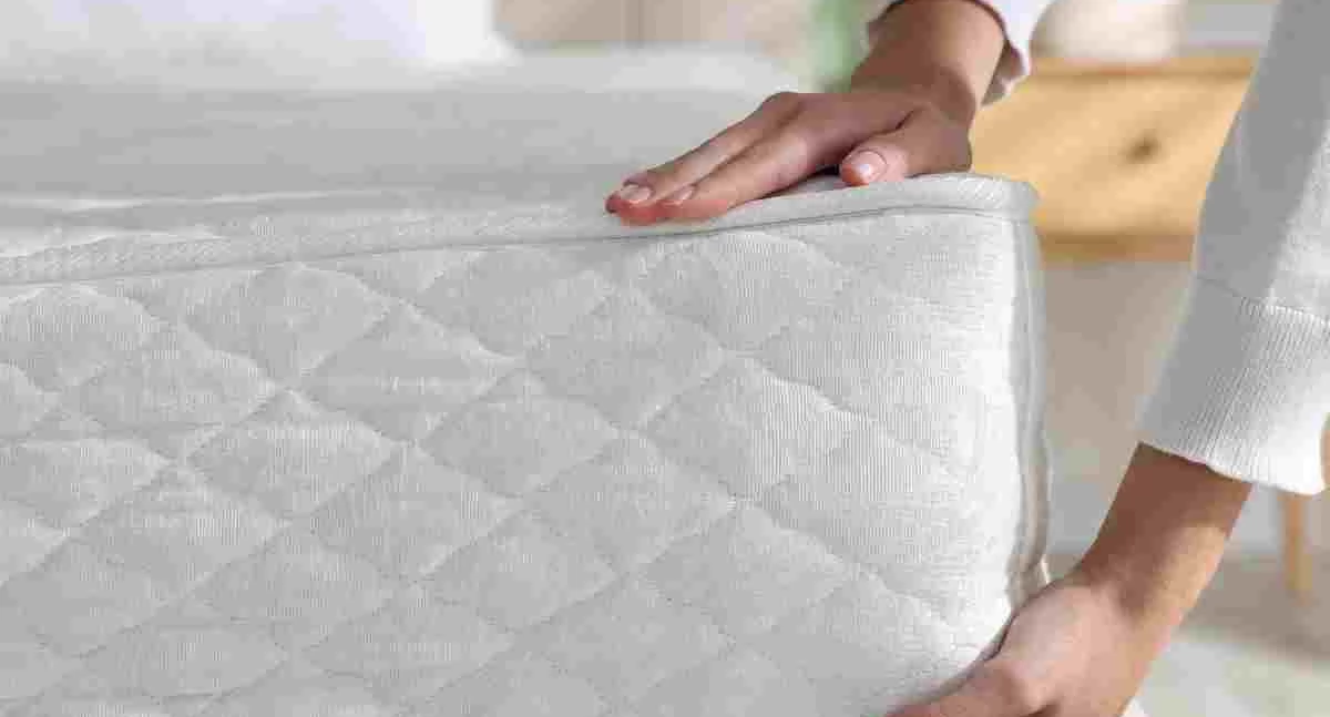 Informator / Materiały zewnętrzne , Pokrowiec materac często wymieniać poznać - zdjęcie, fotografia