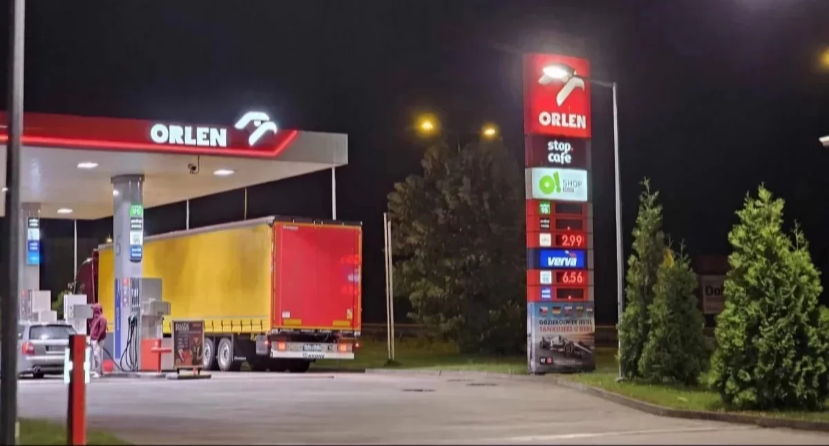 Życie miasta, Tańsze paliwo stacjach Orlenu Startuje promocja - zdjęcie, fotografia