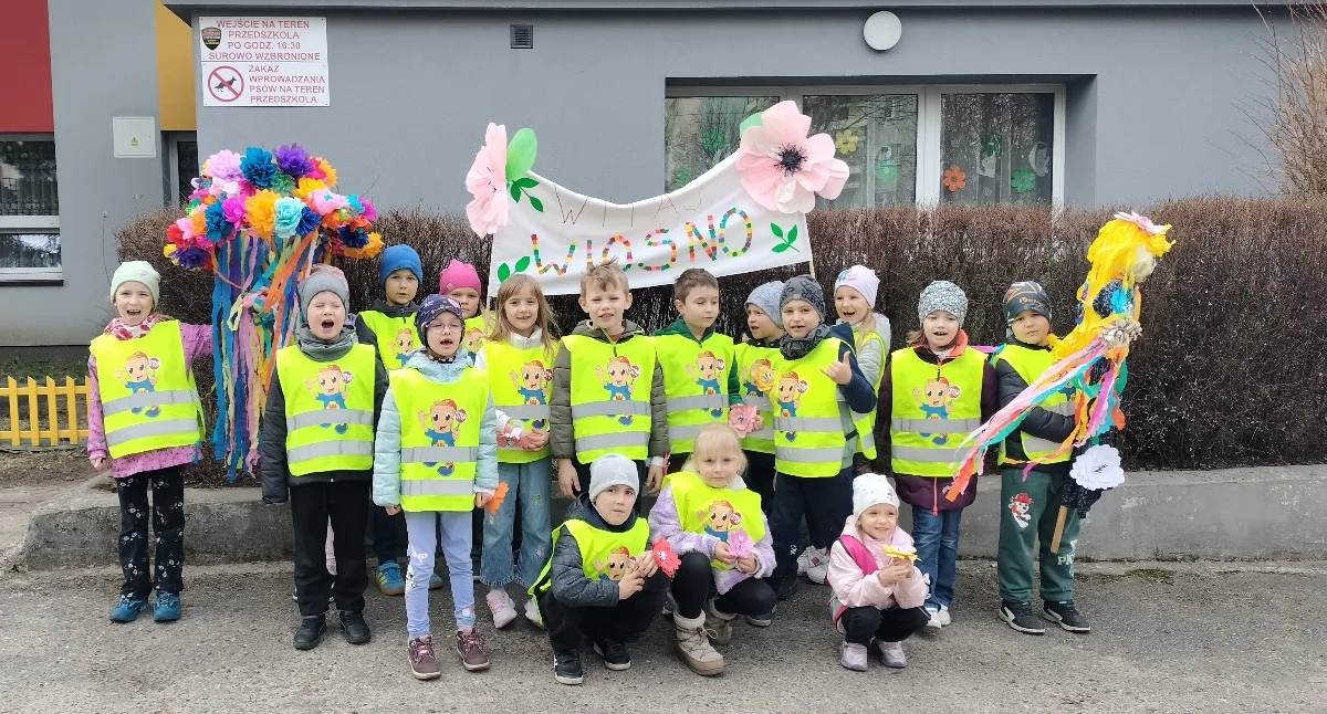 Życie miasta, Powitanie wiosny Przedszkolu Miejskim - zdjęcie, fotografia