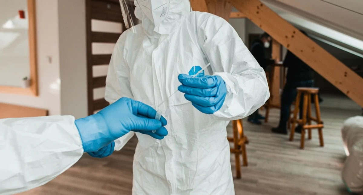 Informator / Materiały zewnętrzne , dobrać odpowiedni fartuch ochronny - zdjęcie, fotografia