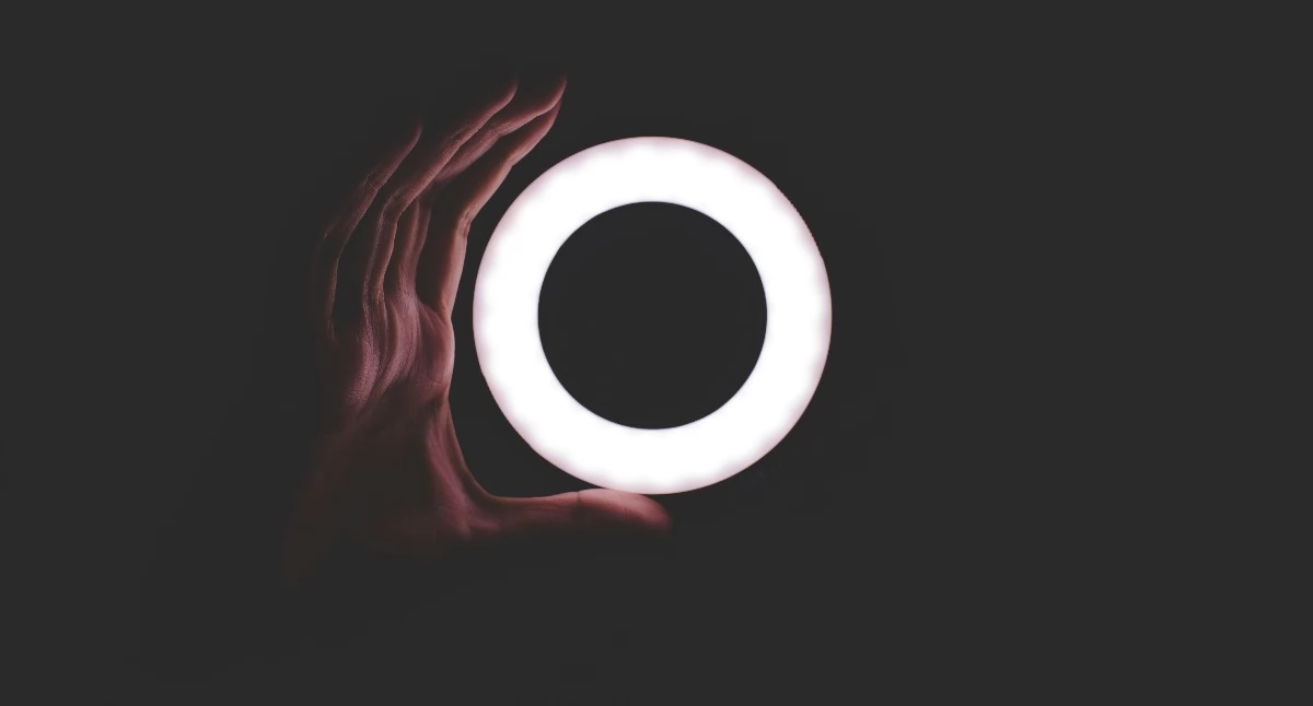 Informator / Materiały zewnętrzne , dobrać barwę światła pracy odpoczynku - zdjęcie, fotografia