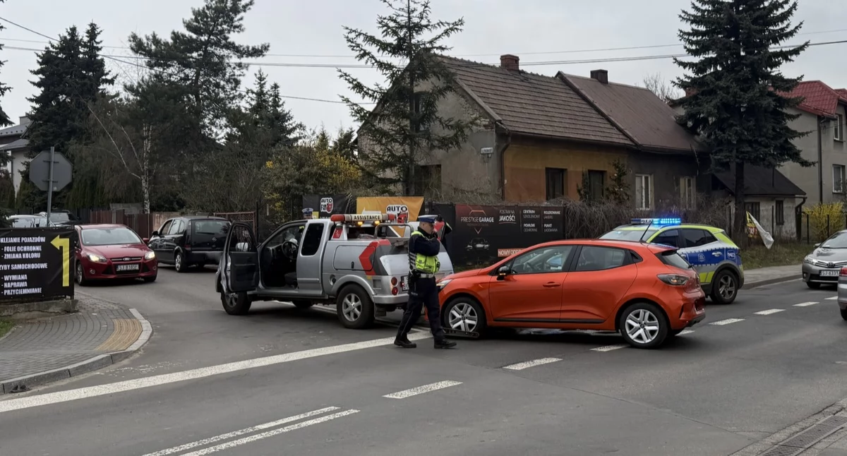 Kolizja na skrzyżowaniu ulic Drabika, Świętego Wojciecha i Północnej 