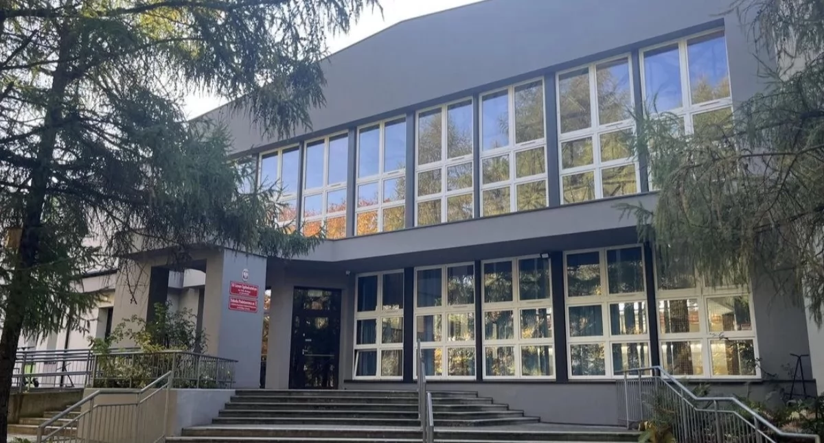 III Liceum Ogólnokształcące w Jaworznie w dawnej siedzibie przy ulicy Towarowej