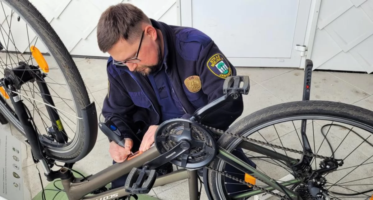 Życie miasta, Rusza akcja znakowania rowerów Zabezpiecz swój jednoślad przed kradzieżą - zdjęcie, fotografia