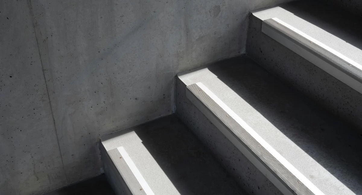 Informator / Materiały zewnętrzne , polega nowoczesna prefabrykacja - zdjęcie, fotografia