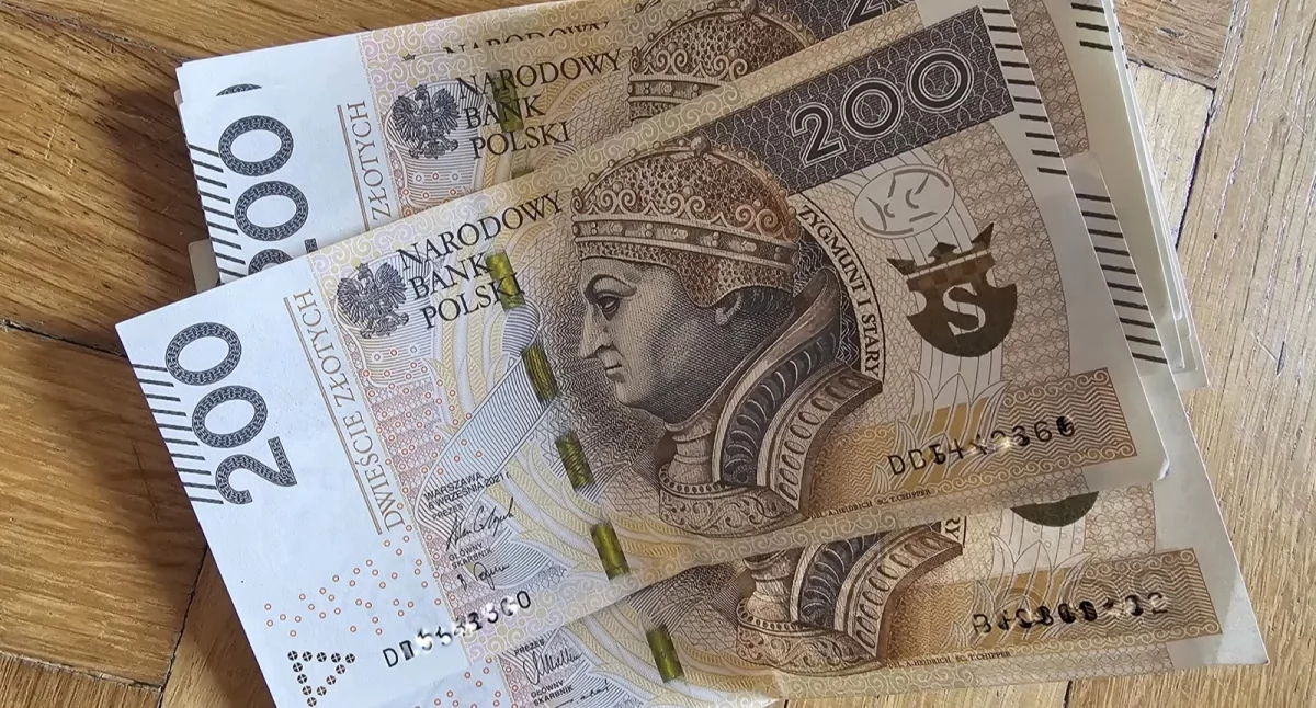 Życie miasta, można wpłacić konto kontroli Wyjaśniamy kiedy fiskus zwraca uwagę twoje pieniądze - zdjęcie, fotografia