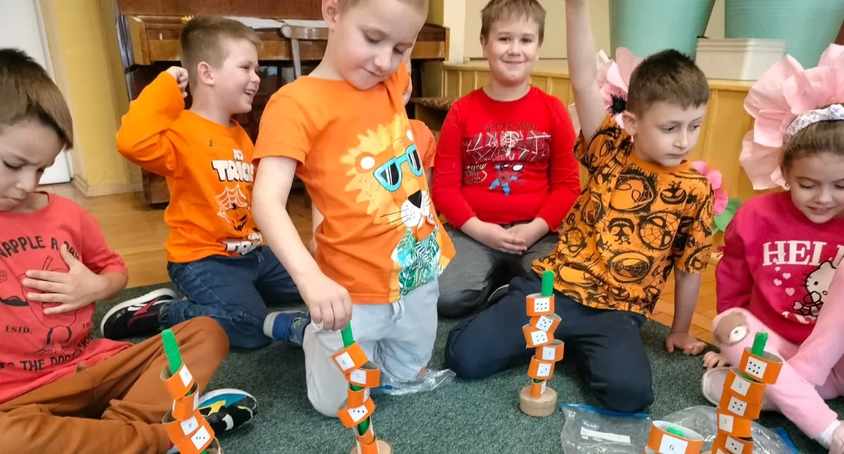 Życie miasta, Dzień marchewki Przedszkolu Miejskim - zdjęcie, fotografia