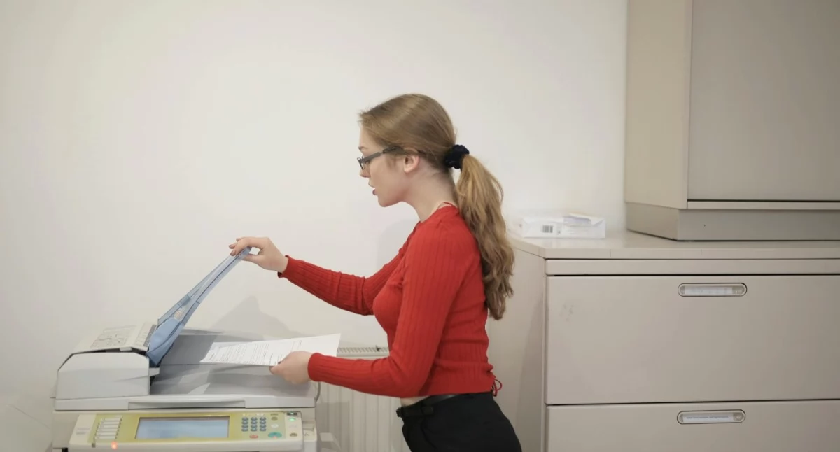 Informator / Materiały zewnętrzne , wybrać wynajem drukarek Katowicach poradnik - zdjęcie, fotografia