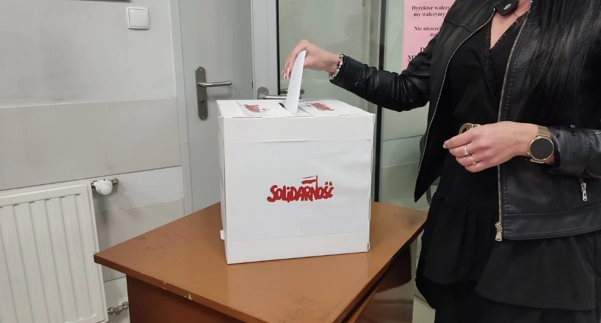 Zdrowie, referendum sprawie połączenia szpitala Jaworznie placówką Mysłowicach - zdjęcie, fotografia