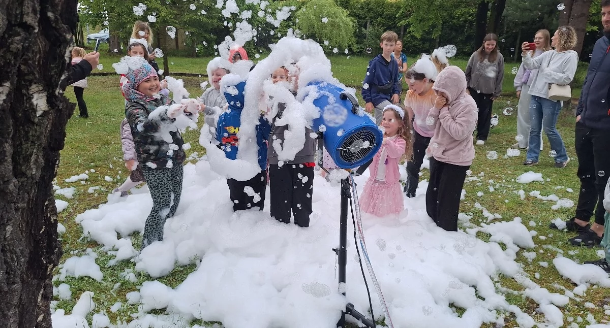 Życie miasta, Festyn Rodzinny Oddziałów Przedszkolnych dopiero działo! - zdjęcie, fotografia
