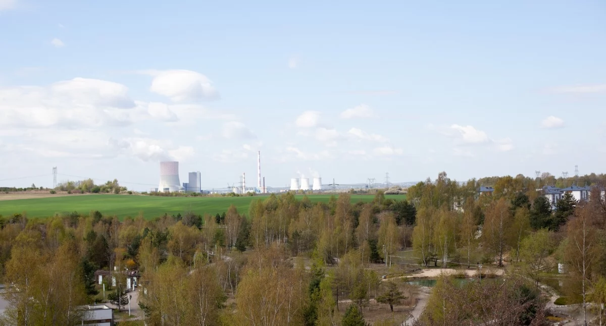 Widok od strony Geosfery w Jaworznie w kierunku osiedla Sfera i jaworznickiej elektrowni. Fot. Patrycja Koprzak