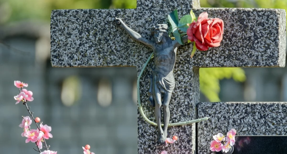 Ludzie, Ostatnie pożegnania naszych bliskich pogrzeby Jaworznie - zdjęcie, fotografia