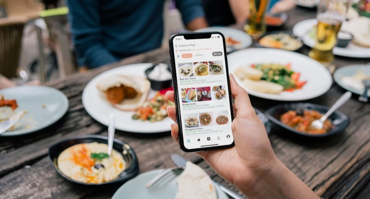 Informator / Materiały zewnętrzne , Własna strona zamówienia online restauracji kiedy - zdjęcie, fotografia