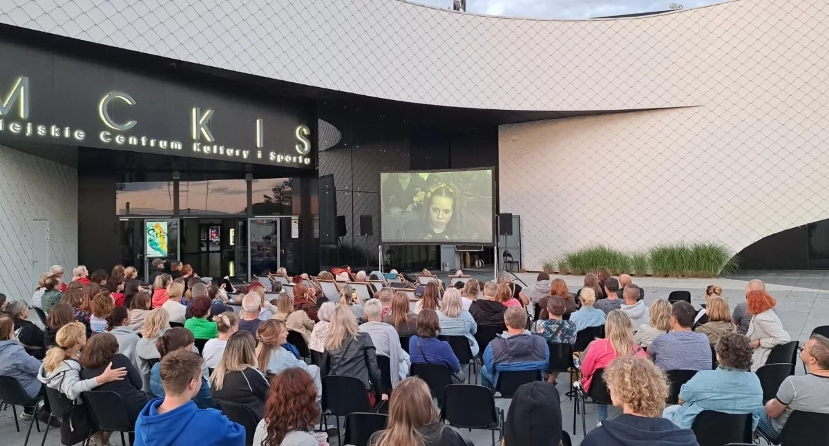 Letnie kino plenerowe. Fot Patrycja Koprzak