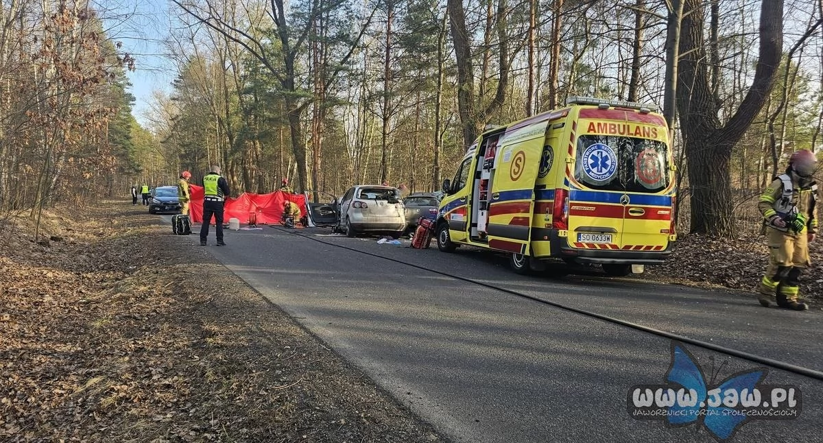Wypadki drogowe, Ponad wypadku Jesiennej Jaworznie Proces nadal - zdjęcie, fotografia