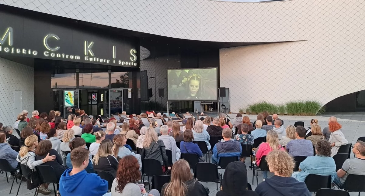 Letnie kino plenerowe. Fot Patrycja Koprzak