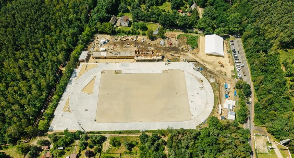 Informator / Materiały zewnętrzne , regionalne inwestycje infrastrukturę sportową zmieniają życie mieszkańców - zdjęcie, fotografia