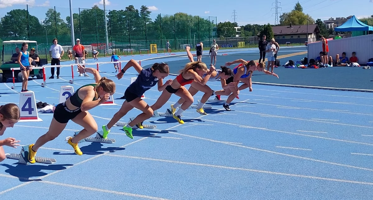 Lekkoatletyka, Lekkoatleci MCKiS Jaworzno wrócili rywalizacji wakacyjnej przerwie - zdjęcie, fotografia