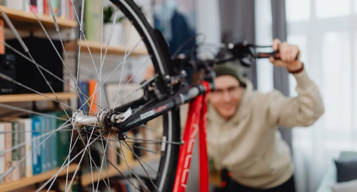 Informator / Materiały zewnętrzne , samodzielnie kontrolować techniczny roweru - zdjęcie, fotografia
