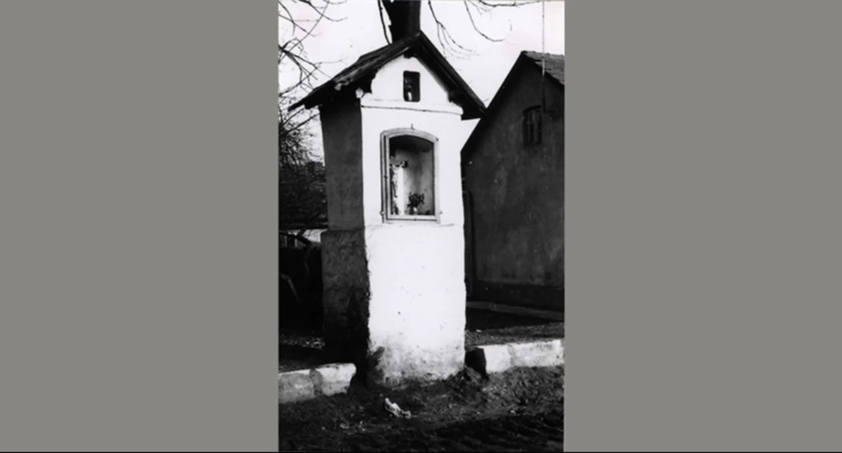 Kapliczka św. Krzyża 1750 zwana kapliczką srebrników (zbiory prywatne)