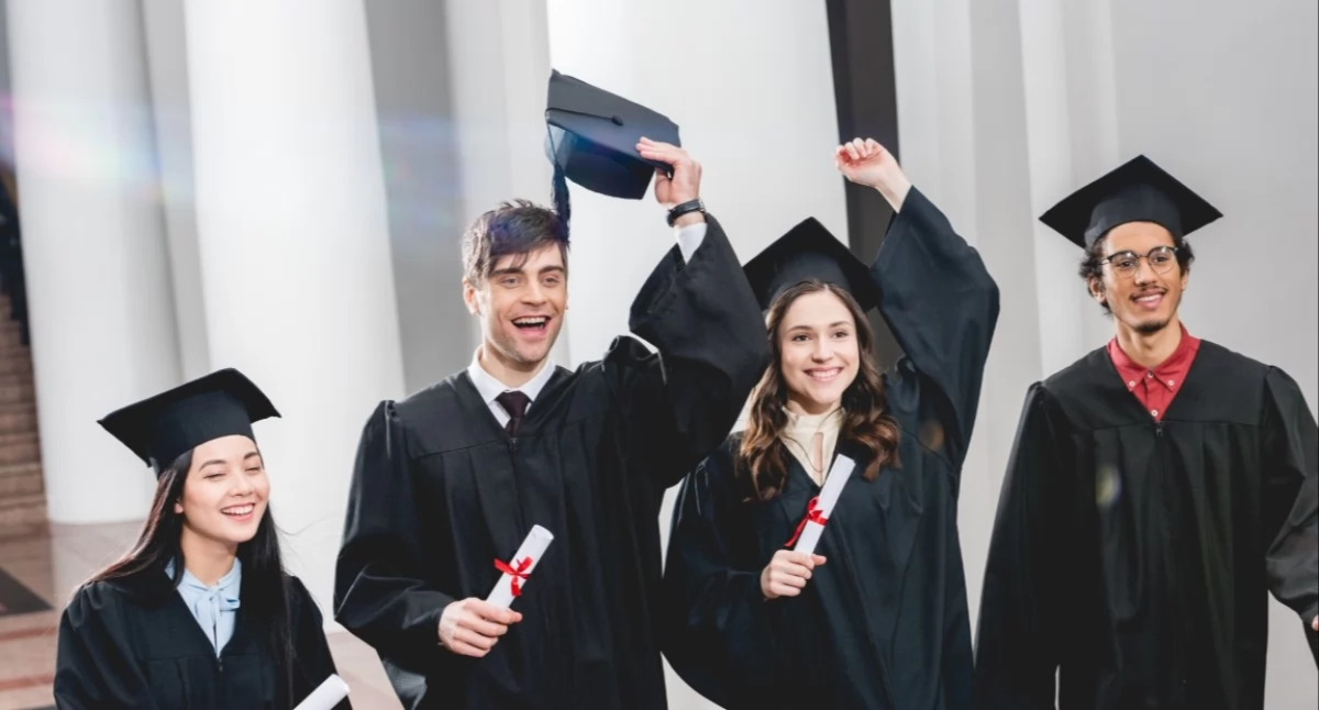 Informator / Materiały zewnętrzne , Ranking uczelni warto wiedzieć przed wyborem studiów - zdjęcie, fotografia