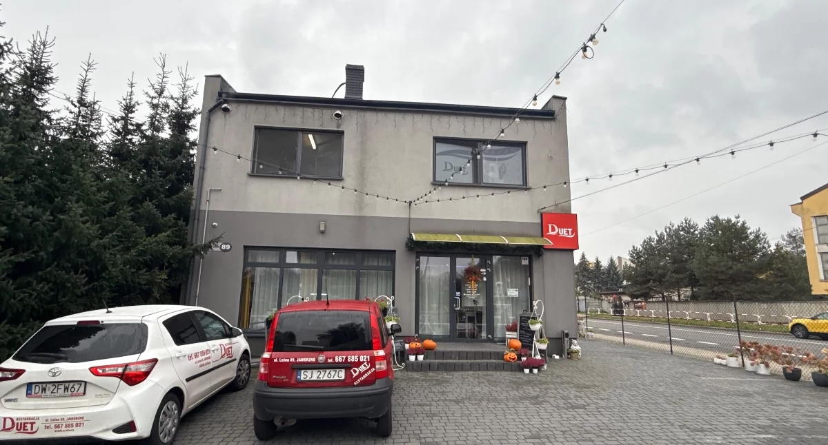 Życie miasta, Ukradł pieniądze zbierane defibrylator Przykra sytuacja jaworznickiej kawiarni - zdjęcie, fotografia