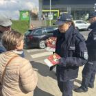 Policyjna akcja profilaktyczna na Osiedlu Podłęże. Fot. KMP Jaworzno