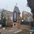 Skończona kapliczka gietrzwałdzka w Jaworznie