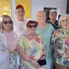 Aktorzy  Zofia, Irena, Bożena, Jerzy, Sabina, Janina, Irena, Roman