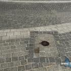 Rynek od.Nowa. Kostka znowu pęka