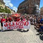 SP 11 w Jaworznie na paradzie smoków w Krakowie. Fot. FB: Szkoła Podstawowa nr 11 w...