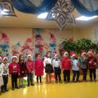 Występ grup Misie i Żuczki 