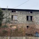 Pustostan przy ulicy Traugutta w Jaworznie