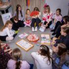 Dzień Kobiet w Centrum Kulturalno-Społecznym im. Mirosława Ciołczyka w Jaworznie. Fot...