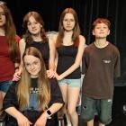 Kalina, Olga, Julia, Tymek,  Basia (siedzi)
