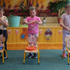 Kto szybciej nakarmi misia