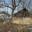 Stary i zniszczony dom w centrum Jaworzna
