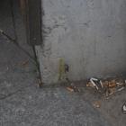 Śmieci na przystanku Centrum w Jaworznie