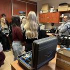 Jaworznicka młodzież wizytowała na komendzie w Jaworznie. FOT. KMP Jaworzno