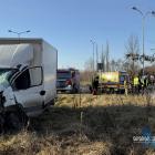 Zderzenie ciężarówki z dostawczakiem