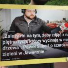 Mieszkańcy Dąbrowy Narodowej nie pozwolą na zniszczenie lasu.