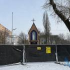 Kapliczka gietrzwałdzka czeka na poświęcenie. Jak podoba się mieszkańcom?