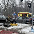 Zderzenie dwóch samochodów na Osiedlu Stałym